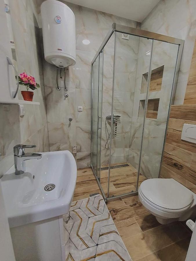 Zara 1 Apartman Bijeljina Kültér fotó